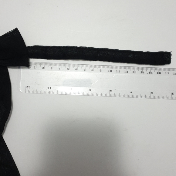 Black button up Bow collar Sheer material beaded - Picture 11 of 14